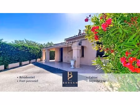 villa quartier tour de mare fréjus  avec appartement indépendant