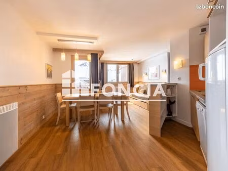 belle plagne - spacieux t2 + cabine. exposé plein sud et vue dégagée