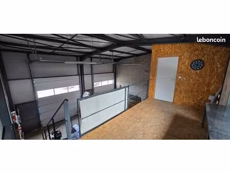 local à louer 130 m2
