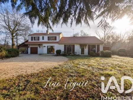 maison 6 pièces 135 m²