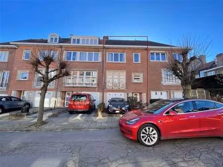 agréable maison de ± 143m²- 2ch- terrasse+ jardin orienté su