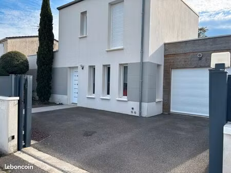 maison familiale à vendre