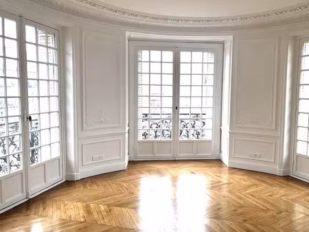 rare! bureaux à louer paris 1