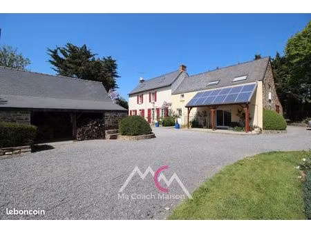 propriété 7 pièces 238 m²