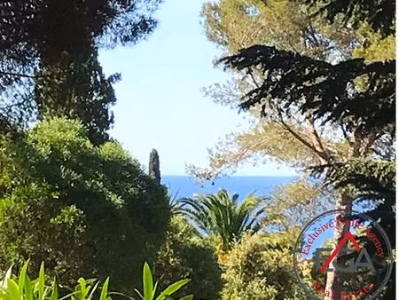 terrain 1340 m² plage à pied à la croix-valmer