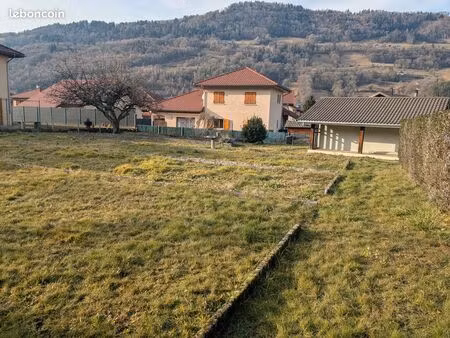 2 terrains a batir avec permis secteur gendarmerie/pharmacie