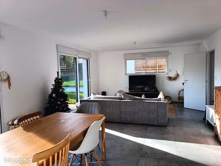 maison 7 pièces 123 m²
