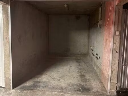 vends garage fermé 14 m2