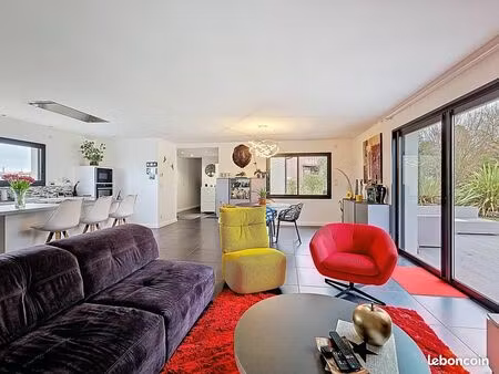 maison 4 pièces 112 m²