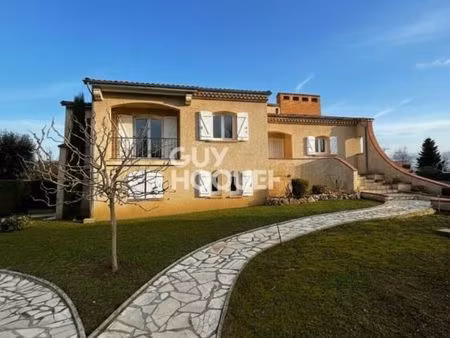 maison 8 pièces 264 m²