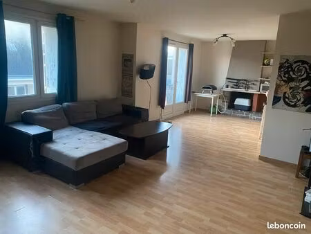 appartement centre ville de laval