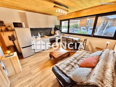 appartement 2 pieces renove proche des commodites