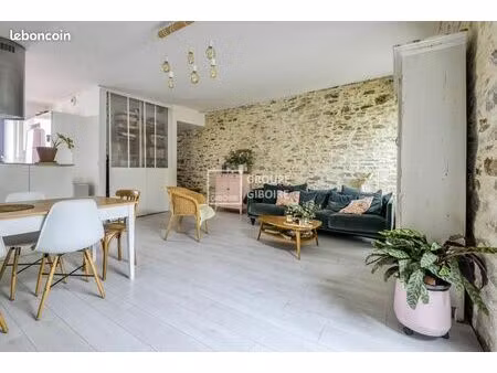 maison 6 pièces 137 m²