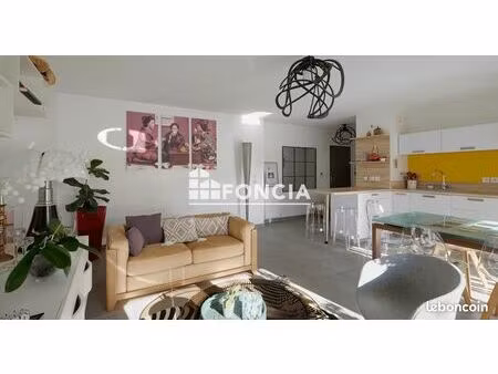 exclusivité foncia entre canclaux et procé : très beau t4 de 89.77 m2 + 25 45 m2 de balcon