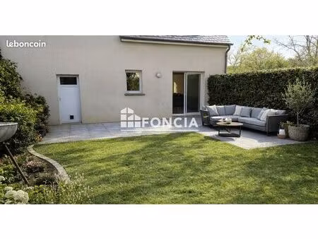 pavillon t4 avec jardin