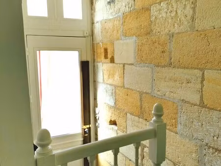 maison en pierre au coeur de saint augustin