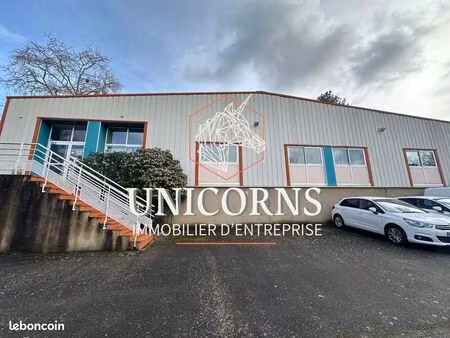 local industriel 763 m²