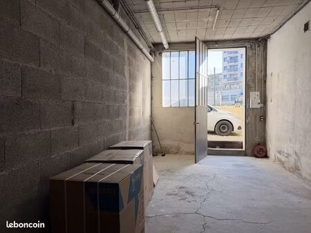 local 30 m² chambéry