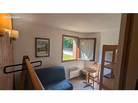 petit studio aux chavants