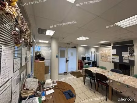 local commercial 172 m²