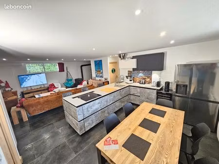 chamonix hypercentre – appartement d’exception 162 m² – vue mont-blanc – garage double