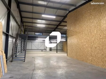 local d'activité 350 m²