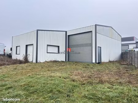 local 192 m² saint-andré-de-cubzac