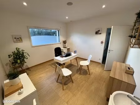 location salle 14m2 dans cabinet paramédical