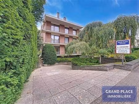 parc de wolvendael – spacieux rdc avec grand jardin + studio