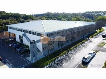 local commercial 138 m²