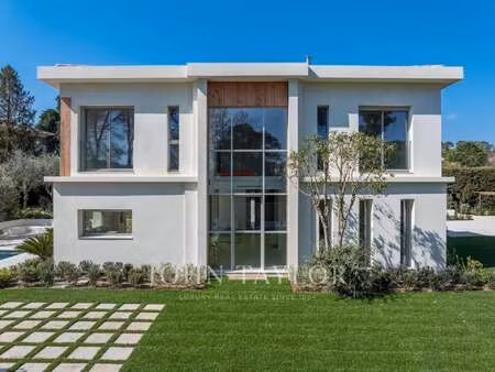 villa de luxe à vendre à mougins : 3 950 000 € | 300m²