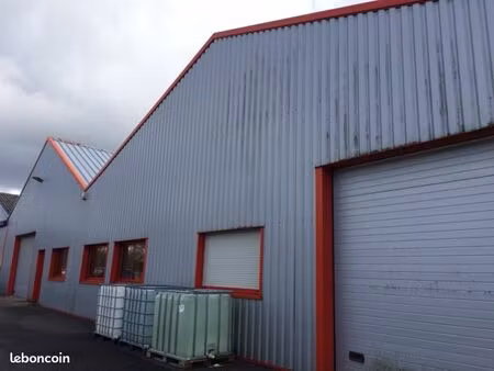 local à louer la chapelle-launay proche 4 voies