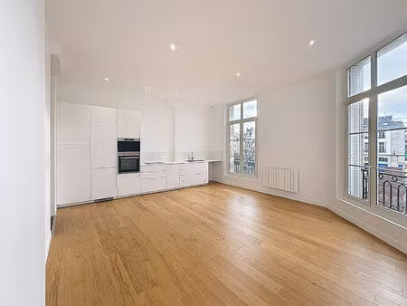location appartement 3 pièces 75 m² à reims (51100)