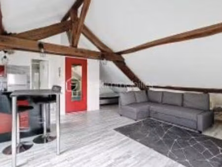 studette de 28 m² à chevry-cossigny