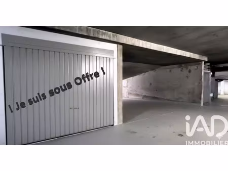 vente parking undefined m²