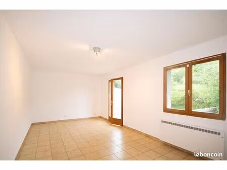 appartement 2 pièces 54 m²