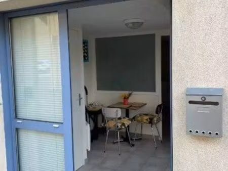 a louer charmant studio