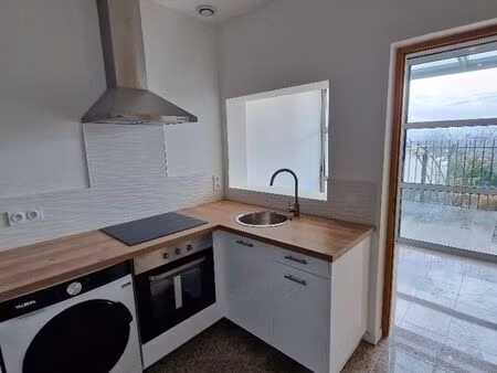 jolie et lumineux t1 bis meublé + terrasse plein sud