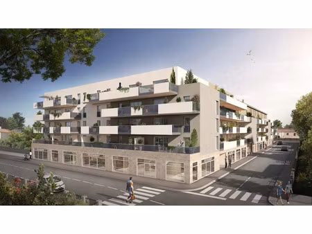 vente locaux professionnels 0 pièces 156 m² à miramas (13140)  252 688 €