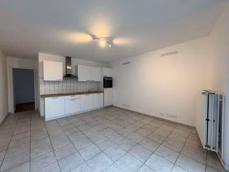 appartement à louer à marche-en-famenne € 620 (lke7o) - mca marche | zimmo