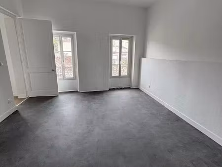 location appartement 2 pièces 46.12 m² à angouleme (16000)  609 €