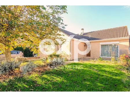 maison de plain-pied avec sous-sol complet