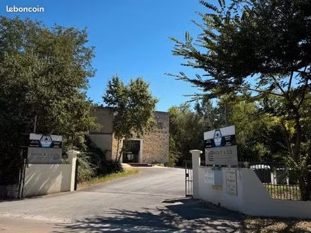 montferrier sur lez - local artisanal 165 m2 dont mezzanine 50 m2 – sans frais d’agence