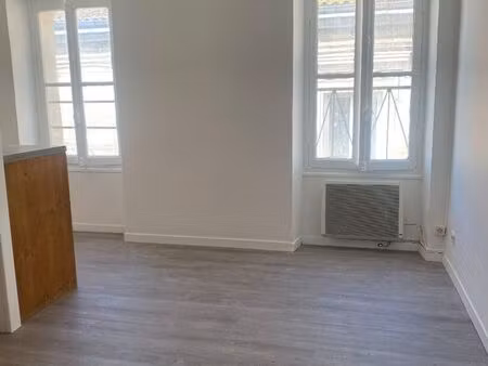 studio 1 pièce 16 m²
