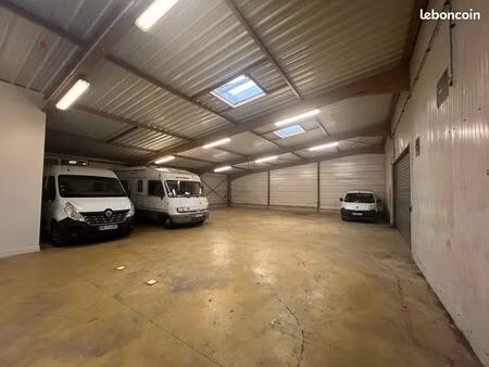 location emplacement caravane  camping-car et vans