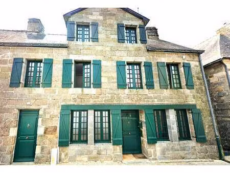 vente maison à rostrenen (22110) : à vendre / 252m² rostrenen