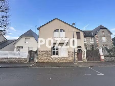vente maison à saint-hilaire-du-harcouët (50600) : à vendre / 110m² saint-hilaire-du-harco