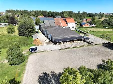 superbe emplacement sur gerpinnes