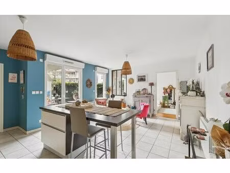 appartement tassin-la-demi-lune 58 m² t-3 à vendre  250 000 €