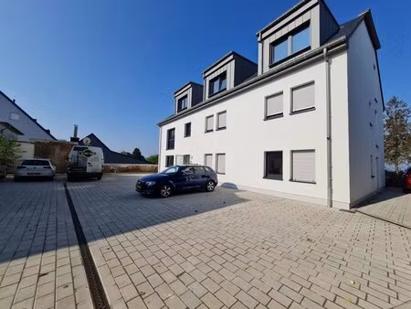 à louer studio 49 56 m² – 1 000 € |hosingen